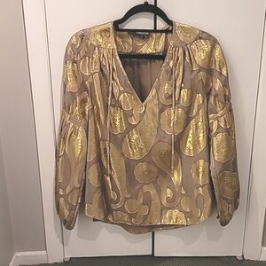 Alice & Trixie Silk blouse Size Small, metallic Gold. Fully lined